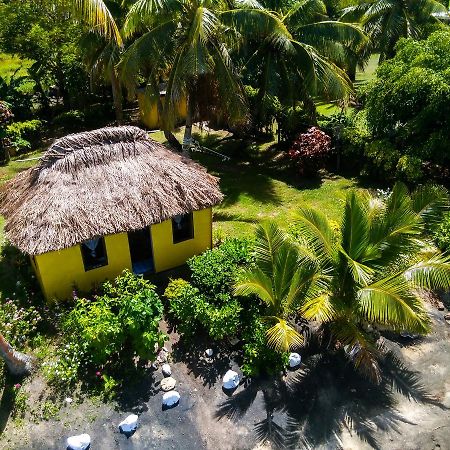 Yasawa Homestays Naisisili Exterior foto
