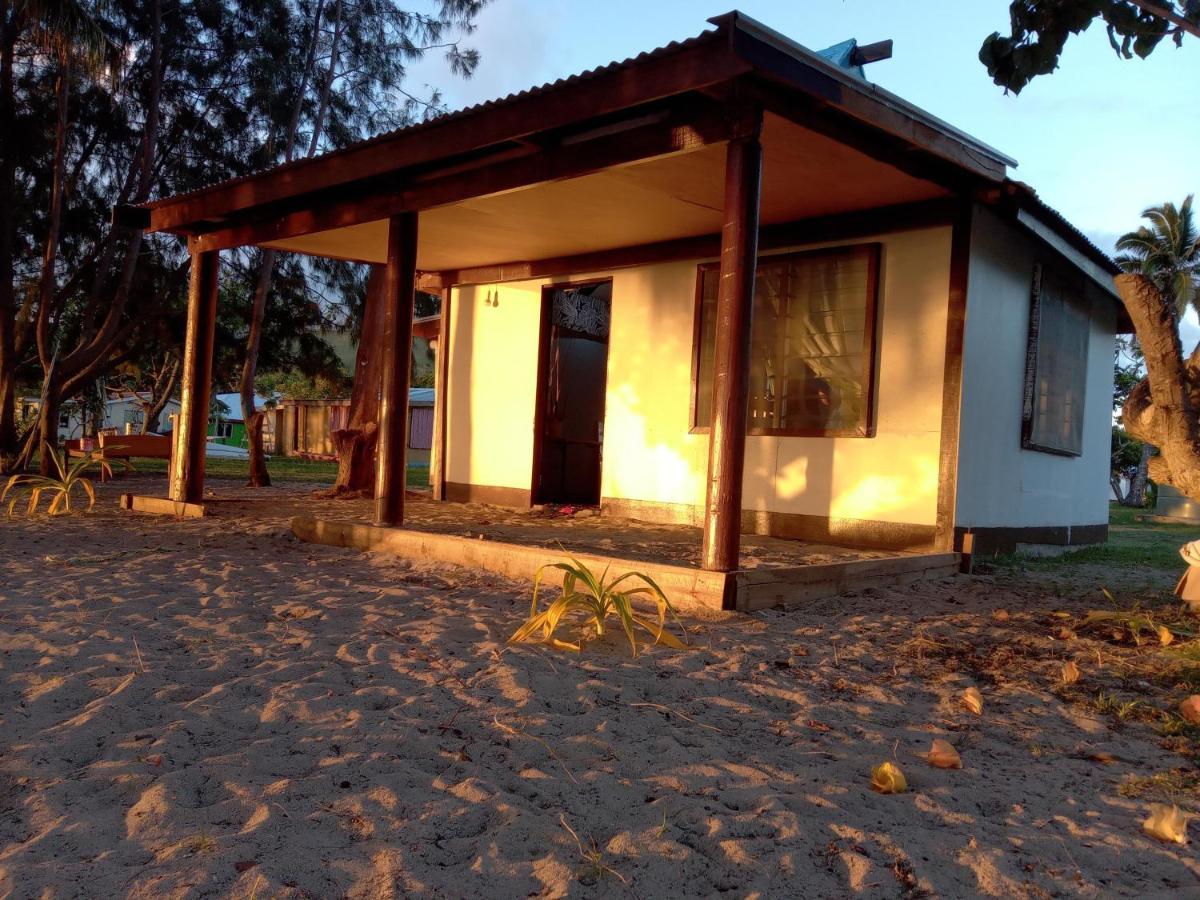 Yasawa Homestays Naisisili Exterior foto