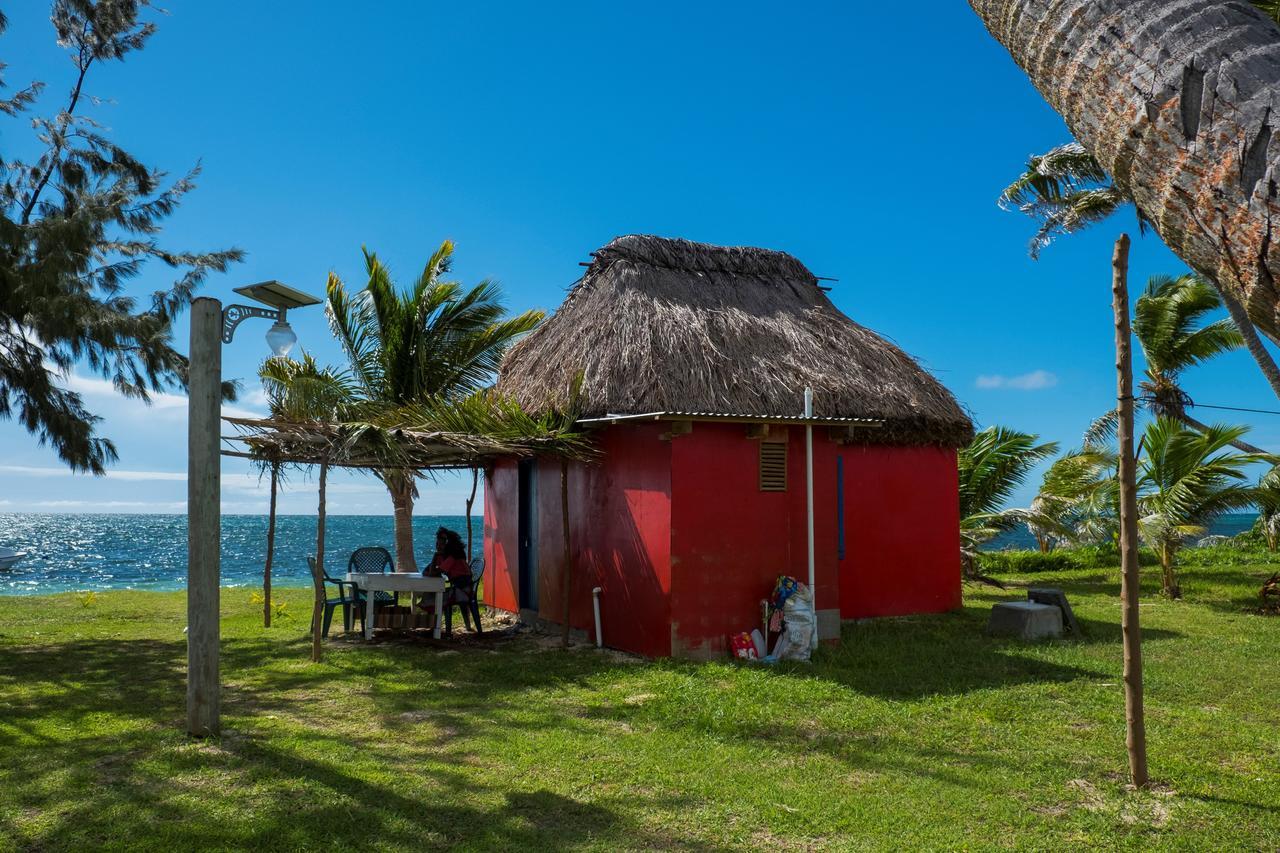Yasawa Homestays Naisisili Exterior foto