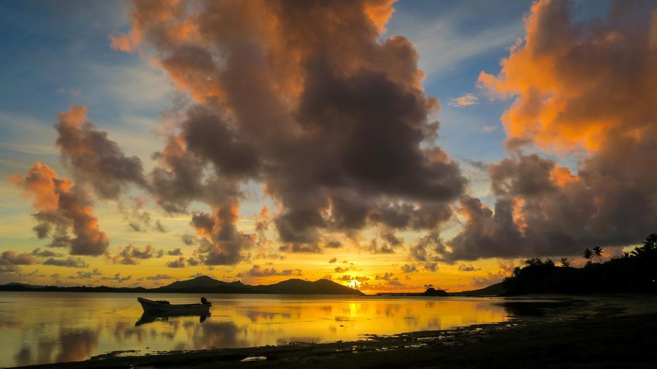 Yasawa Homestays Naisisili Exterior foto