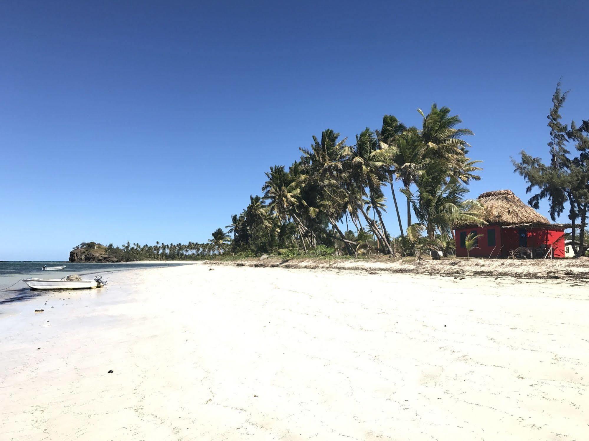 Yasawa Homestays Naisisili Exterior foto