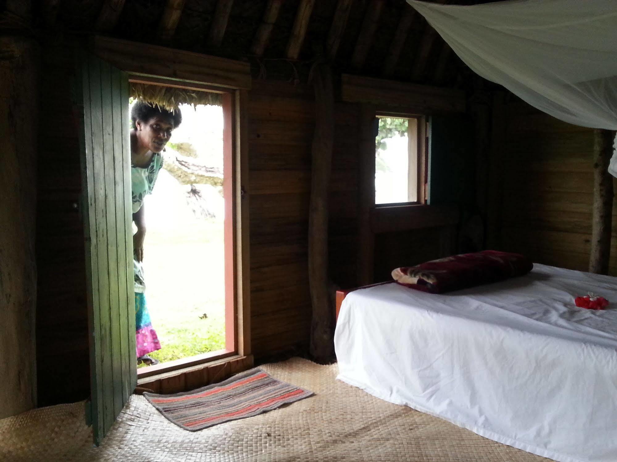 Yasawa Homestays Naisisili Exterior foto